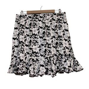 NWT LOFT Skirt Size Large Flowy Black White Floral Pull On Elastic Waist Preppy